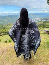 Cargar imagen en el visor de la galería, Unisex Mexican Poncho - One Size Plus Super Cozy Cowboy Cape - Sarape Wrap with Design on both sides