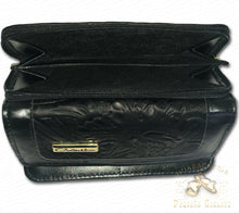 Load image into Gallery viewer, Monedero Negro de Piel | Black Leather Women's Wallet