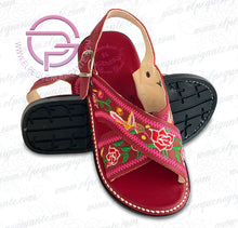 Load image into Gallery viewer, Flor Colibri Burgundy - Huarache Bordado en Piel Burgundy