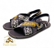 Load image into Gallery viewer, Huarache del Guache - Bordado en Piel