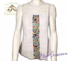 Load image into Gallery viewer, Blusa Primavera Bordado a Mano en Manta
