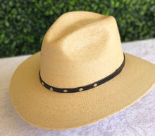 Cargar imagen en el visor de la galería, Indiana Palma Morena Deshidratada