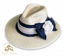 Load image into Gallery viewer, Sombrero para Dama con Arreglos Palma