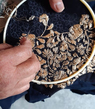 Load image into Gallery viewer, Guayabera N/Dorado San Antonio MC | Mexican Embroidered Black SS