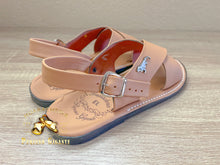 Load image into Gallery viewer, Huarache Cruzado en Piel Caramelo