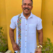 Load image into Gallery viewer, Guayabera Bordada Manga Corta | Mexican Embroidered White Short Sleeve