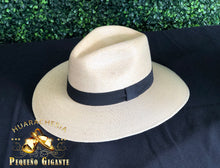 Cargar imagen en el visor de la galería, Indiana Sombrero de Palma