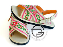 Load image into Gallery viewer, Flor de Cactus - Huarache Bordado en Piel Blanco