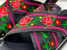 Load image into Gallery viewer, Rosa Ingrid Black Women Huarache Bordado en piel Negra