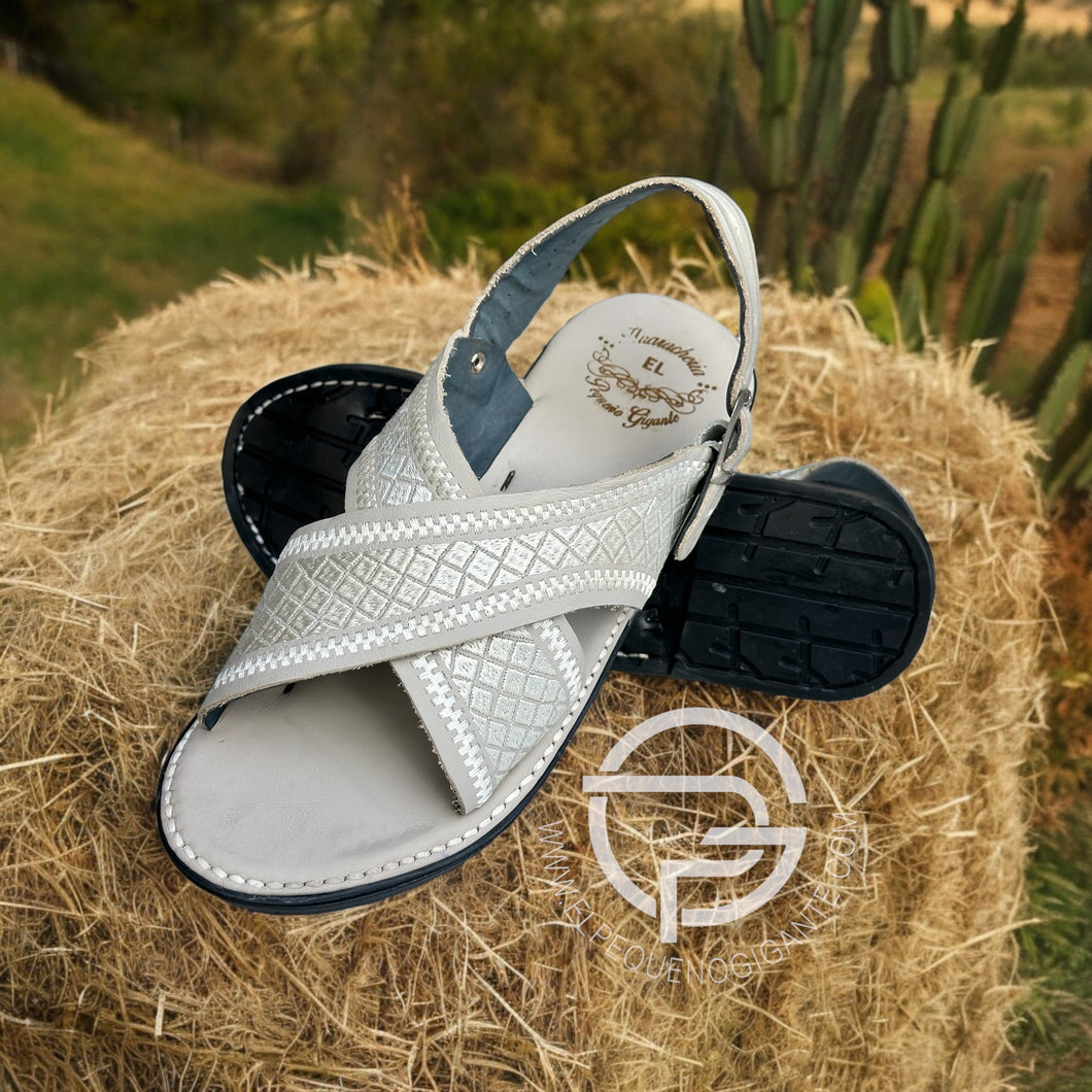 Diamante Hueso Bordado en Piel Hueso Huarache Cruzado - Bone White Diamonds Leather