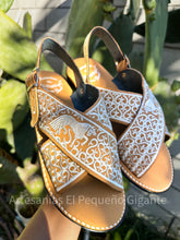 Load image into Gallery viewer, Miel del Rancho Huarache - Mexican Huarache Horse in Gold
