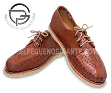 Cargar imagen en el visor de la galería, Mens Mexican Laces Leather Handmade Mexican Huarache Slip On Brown Leather Zapato con agujeta Hombre Huarache de Piel Mexicano
