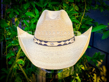 Cargar imagen en el visor de la galería, Cowboy Hat Truman Goiri Palm Leaf | Sombrero Goiri de Palma Unitalla
