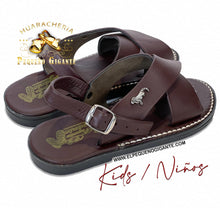 Load image into Gallery viewer, Kids | Niño Huarache de Piel Cruzado Chocolate
