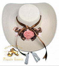 Cargar imagen en el visor de la galería, Sombrero para Dama con adorno Florales 100X
