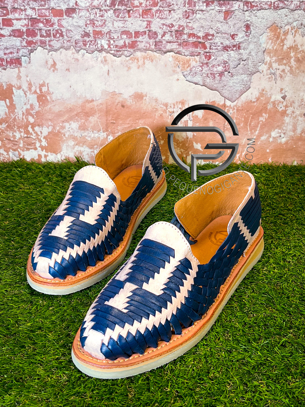 Men’s 2 tone Natural Blue Leather Mexican Slip on Shoe - Huarache Mexicano | Sahuayo Michoacán