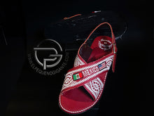 Cargar imagen en el visor de la galería, Mexico Americano Rojo Huarache Mexicano Bordado
