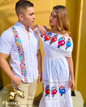 Cargar imagen en el visor de la galería, Guayabera Bordada Manga Corta | Mexican Embroidered White Short Sleeve
